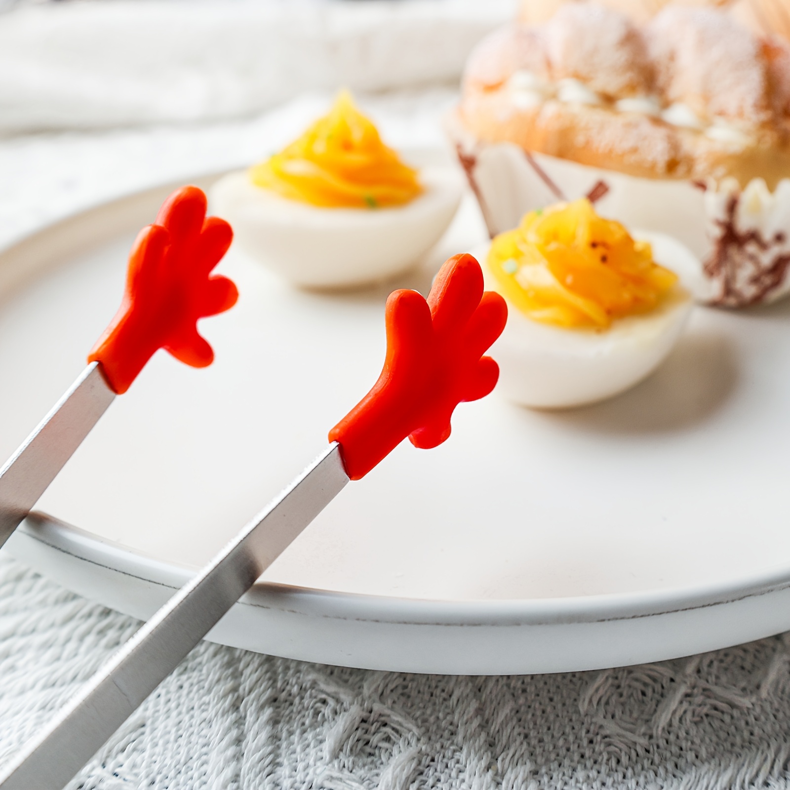 8pcs Mini Food Tongs, Small Stainless Steel Tongs with Silicone Tips, for Cooking Grilling BBQ Buffet, 5 Inch, 8 Colors